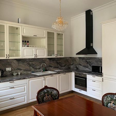 Karlsbad Prestige Apartment Luaran gambar