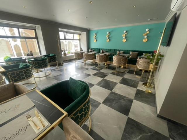 Karlsbad Prestige Apartment Luaran gambar