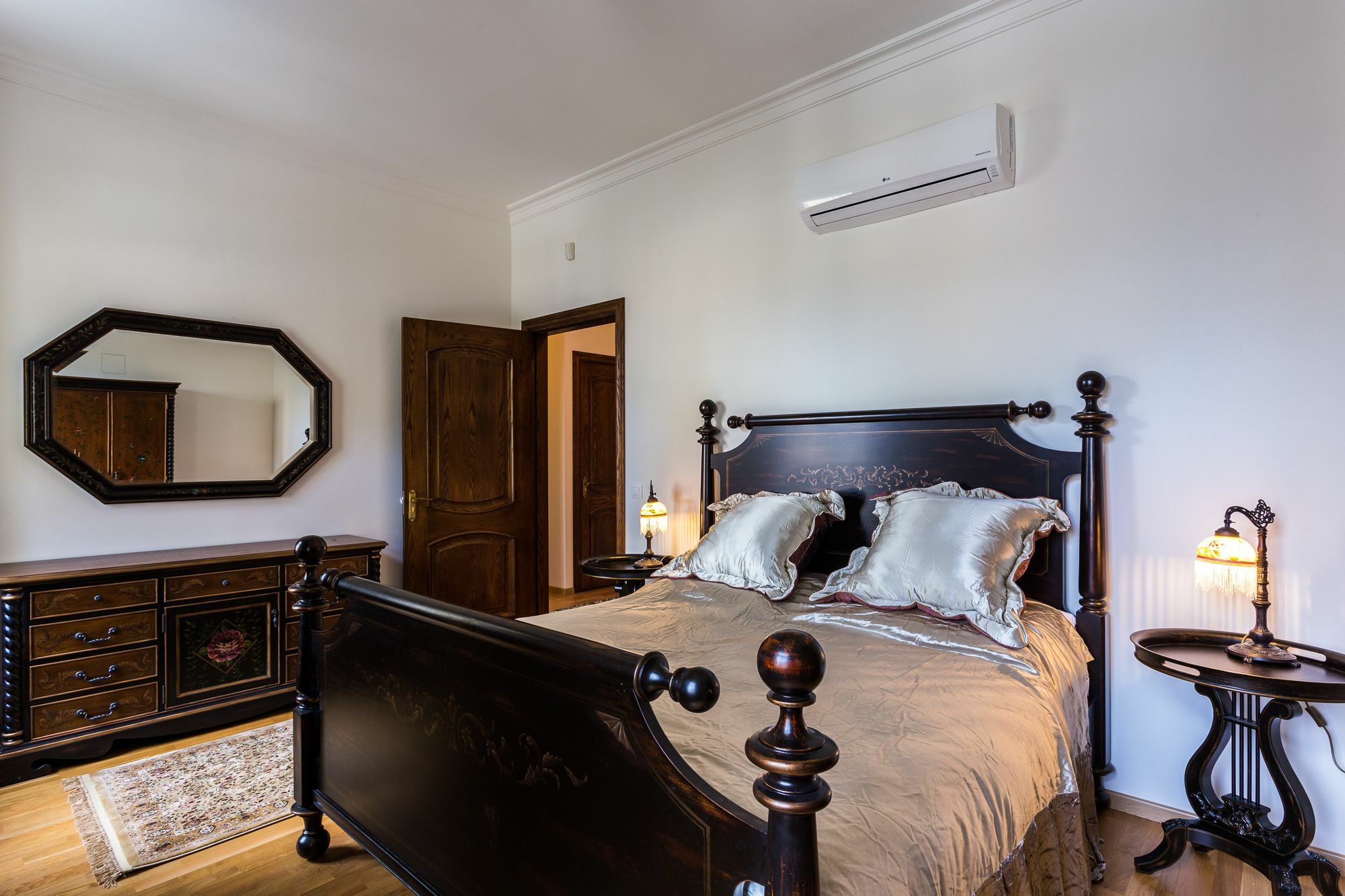 Karlsbad Prestige Apartment Luaran gambar