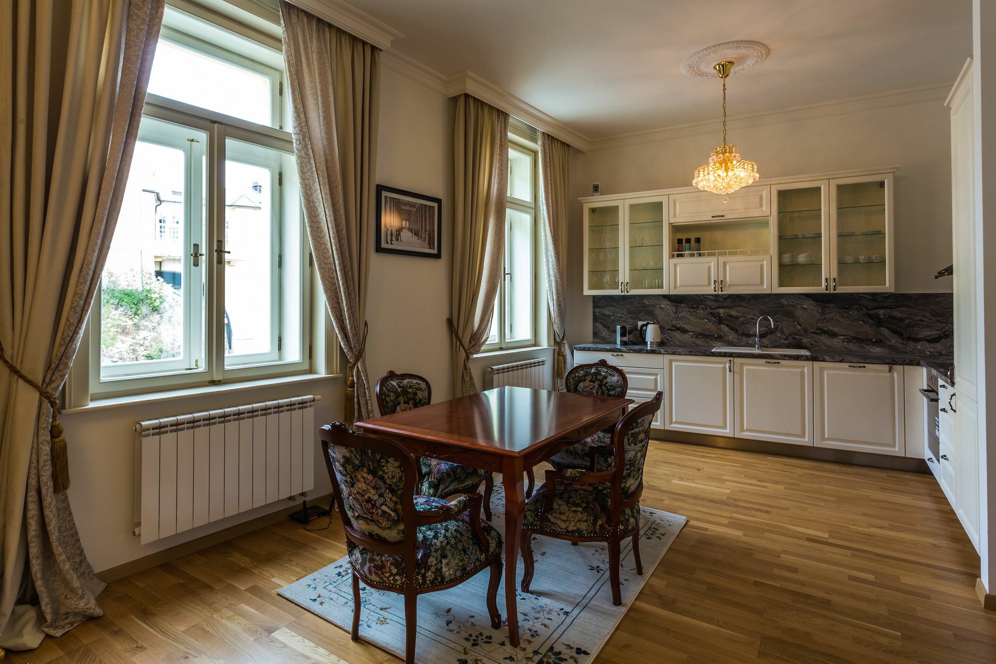 Karlsbad Prestige Apartment Luaran gambar